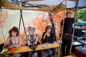 https://www.flickr.com/photos/suckapants/sets/72157655487875818